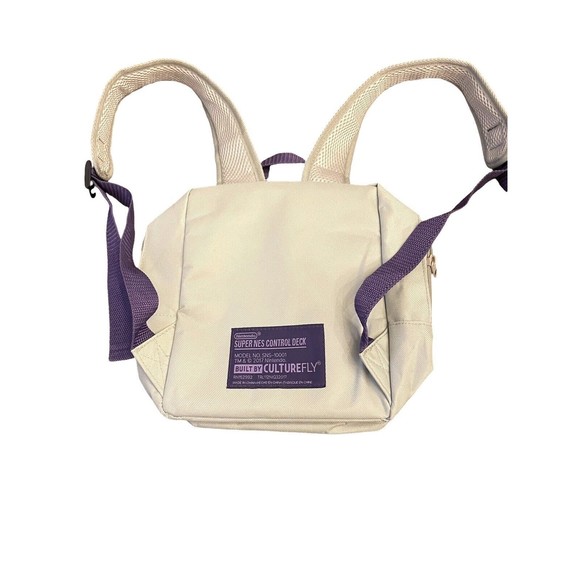 New SUPER NINTENDO Mini Backpack SNES Console, CultureFly 2017 Light Gray Purple - Picture 2 of 5